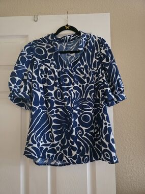 Blue and White Abstract Print V-Neck Tunic
